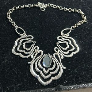 Costume type jewelry necklace